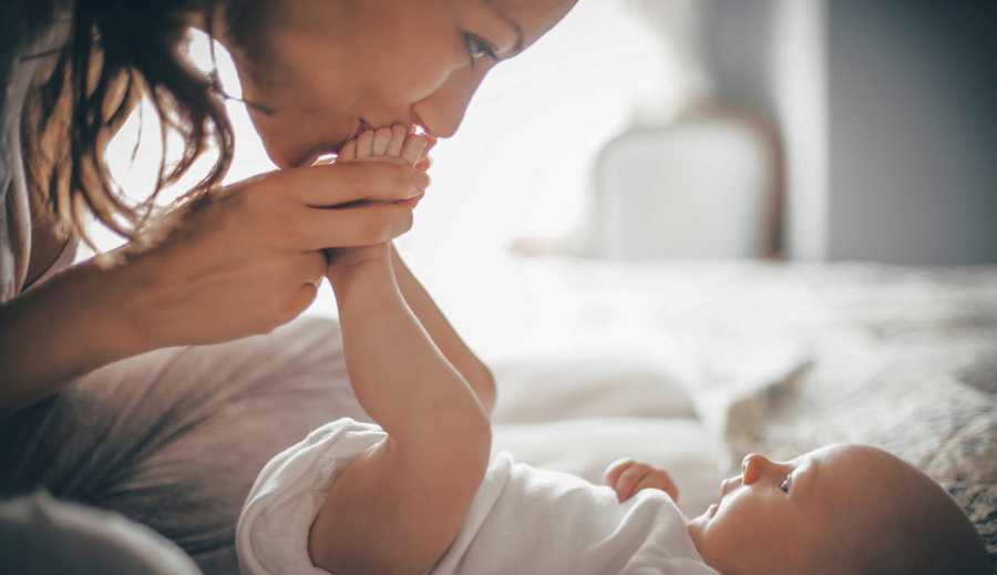 skincare-while-breastfeeding